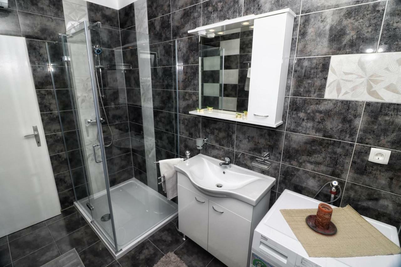 Apartment Edi Pula Zewnętrze zdjęcie